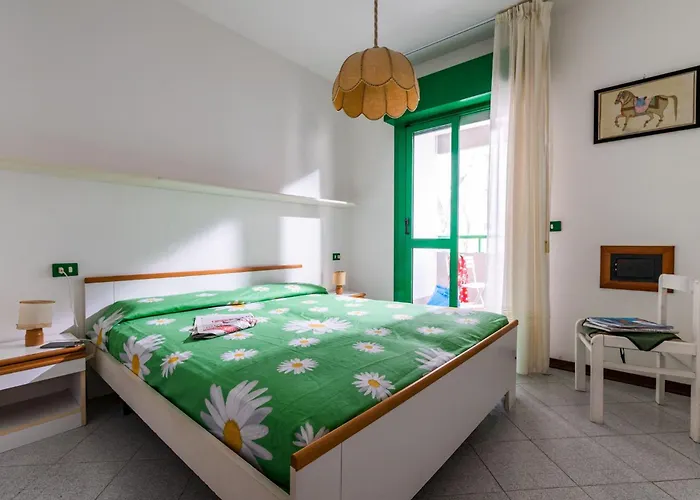 Warm And Bright In Near The Sea * Bibione