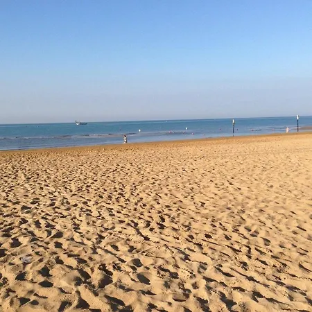 Warm And Bright In Near The Sea * Bibione