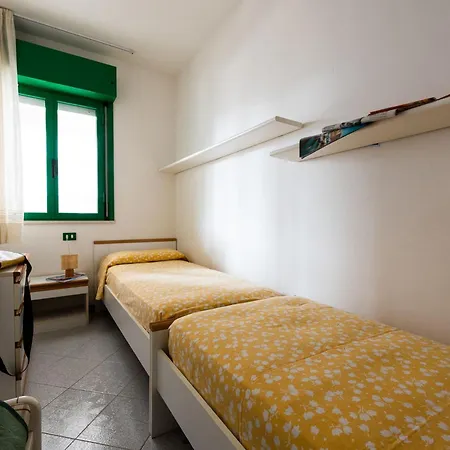 Warm And Bright In Near The Sea Apartment Bibione